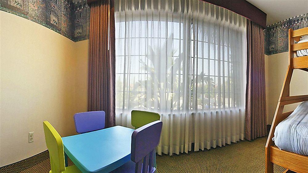 La Quinta By Wyndham Anaheim Hotel Eksteriør billede